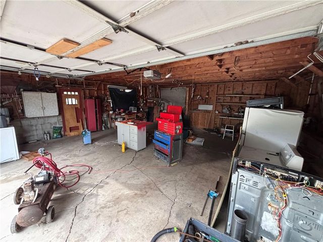 200 S 3rd Street, Arma, KS 66712