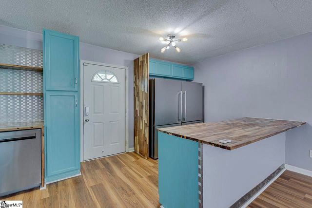 2 Wilson Avenue, Liberty, SC 29657