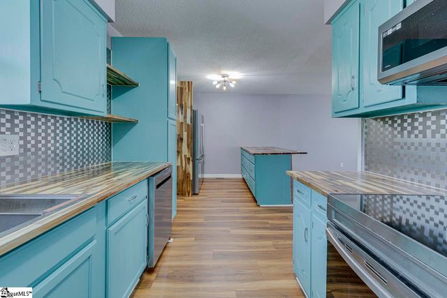 2 Wilson Avenue, Liberty, SC 29657