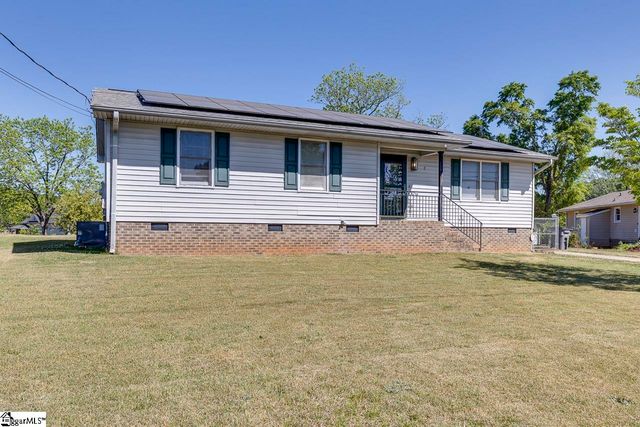 2 Wilson Avenue, Liberty, SC 29657