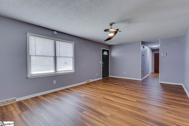 2 Wilson Avenue, Liberty, SC 29657