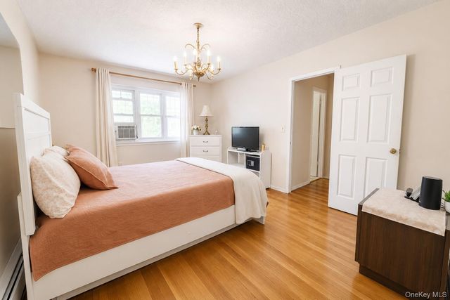 1269 Rosedale Avenue, Bronx, NY 10472
