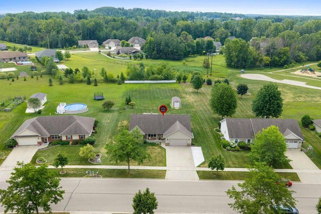 3487 CHATSWORTH DRIVE, Green Bay, WI 54313