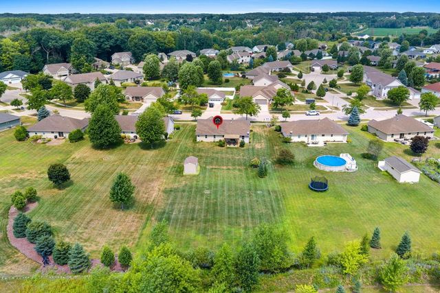 3487 CHATSWORTH DRIVE, Green Bay, WI 54313