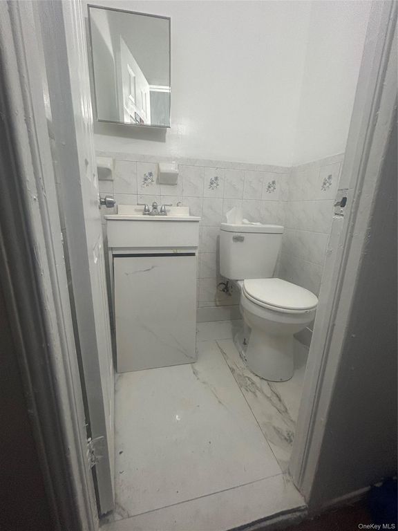 802 Rogers Avenue 2, Brooklyn, NY 11226