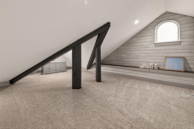 717 W 30th Street, Houston, TX 77018