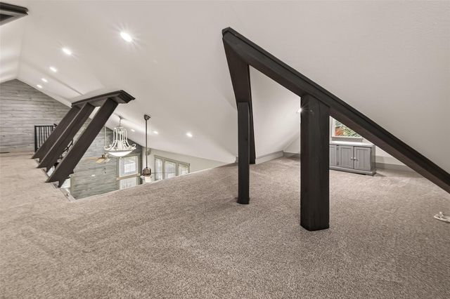 717 W 30th Street, Houston, TX 77018