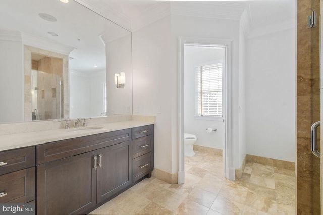 1935 FOXVIEW CIR NW, Washington, DC 20007