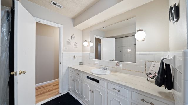 313 Shadywood Lane, Seagoville, TX 75159