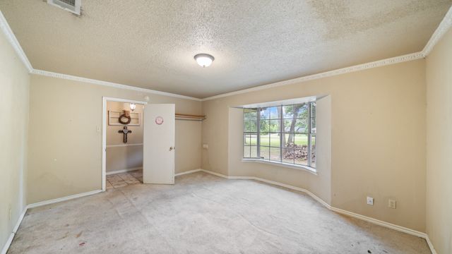 313 Shadywood Lane, Seagoville, TX 75159