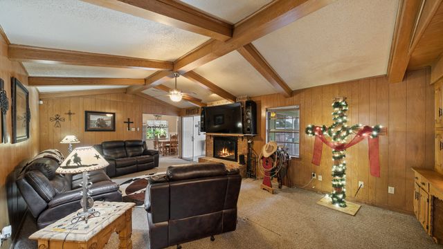 313 Shadywood Lane, Seagoville, TX 75159