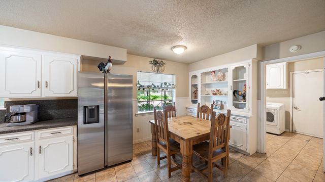 313 Shadywood Lane, Seagoville, TX 75159