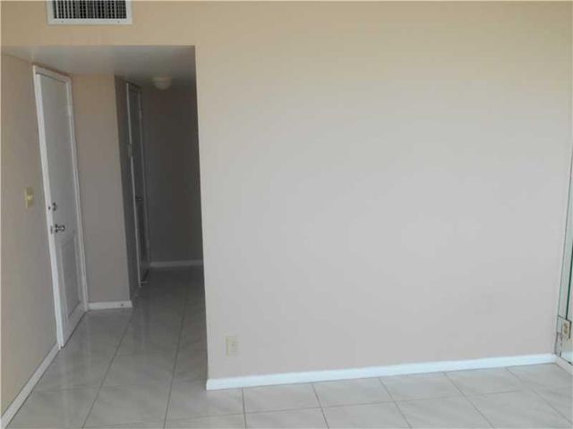 111 Briny Avenue 1214, Pompano Beach, FL 33062
