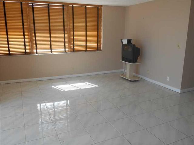 111 Briny Avenue 1214, Pompano Beach, FL 33062