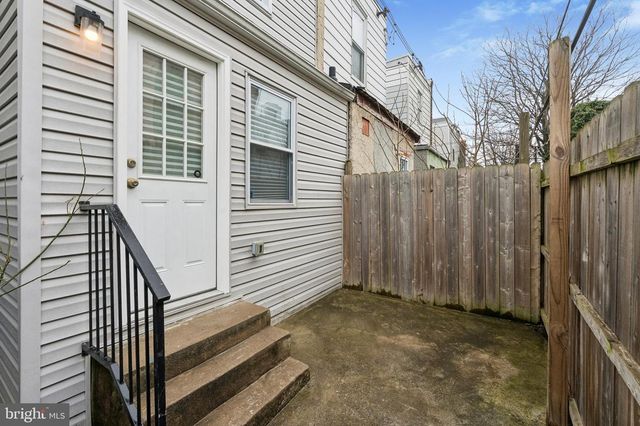 1612 S LECOUNT ST, Philadelphia, PA 19145