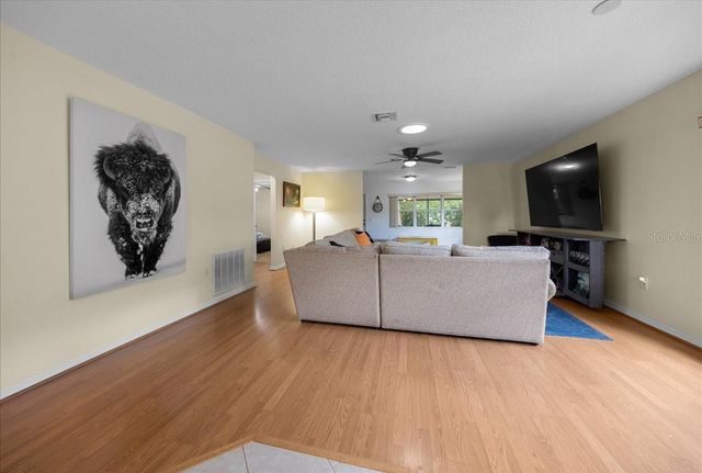 9082 SW 102ND CIRCLE, Ocala, FL 34481