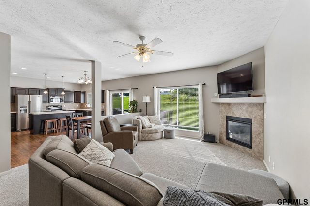 4125 S 199 Circle, Omaha, NE 68135