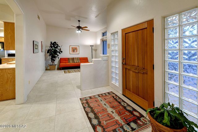 9839 E Opalite Place, Tucson, AZ 85749