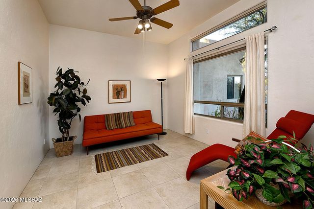 9839 E Opalite Place, Tucson, AZ 85749