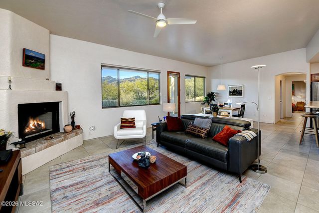 9839 E Opalite Place, Tucson, AZ 85749