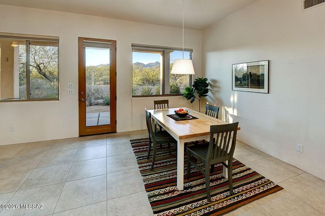 9839 E Opalite Place, Tucson, AZ 85749