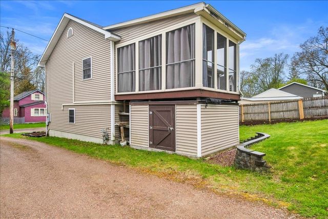 5 Camp Street, Essex Junction, VT 05452