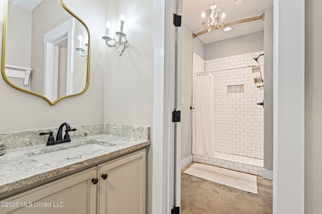 5078 Dixie Creek Drive, Hernando, MS 38632