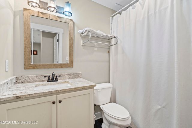 5078 Dixie Creek Drive, Hernando, MS 38632