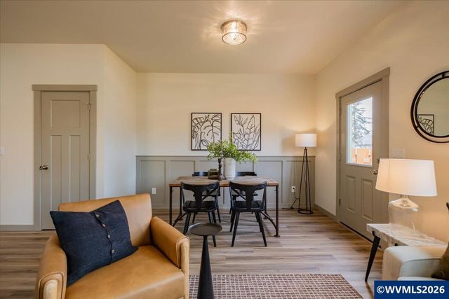 1531 SW 11th St, Dallas, OR 97338