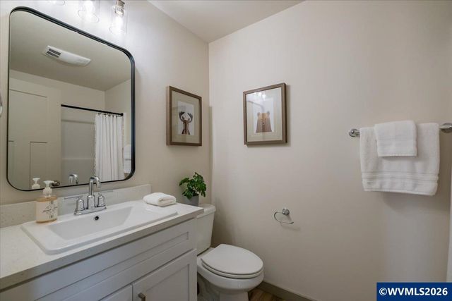 1531 SW 11th St, Dallas, OR 97338