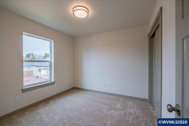 1531 SW 11th St, Dallas, OR 97338