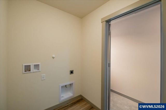 1531 SW 11th St, Dallas, OR 97338