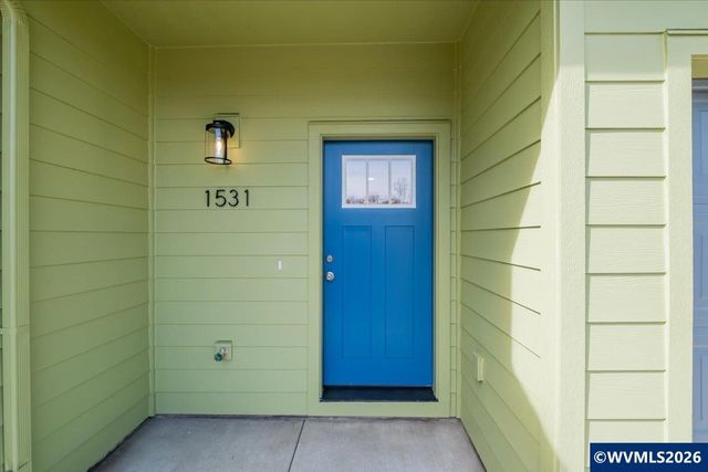 1531 SW 11th St, Dallas, OR 97338