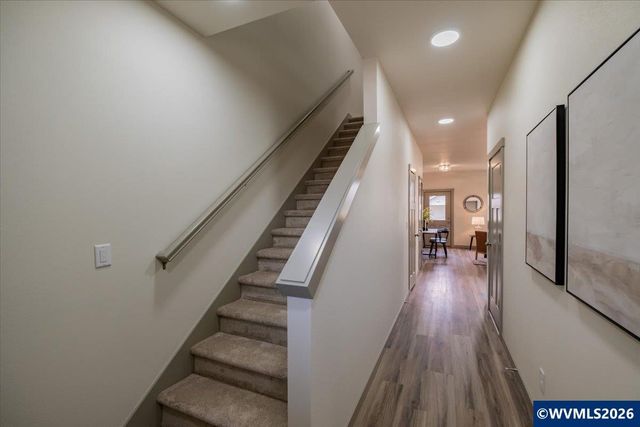 1531 SW 11th St, Dallas, OR 97338