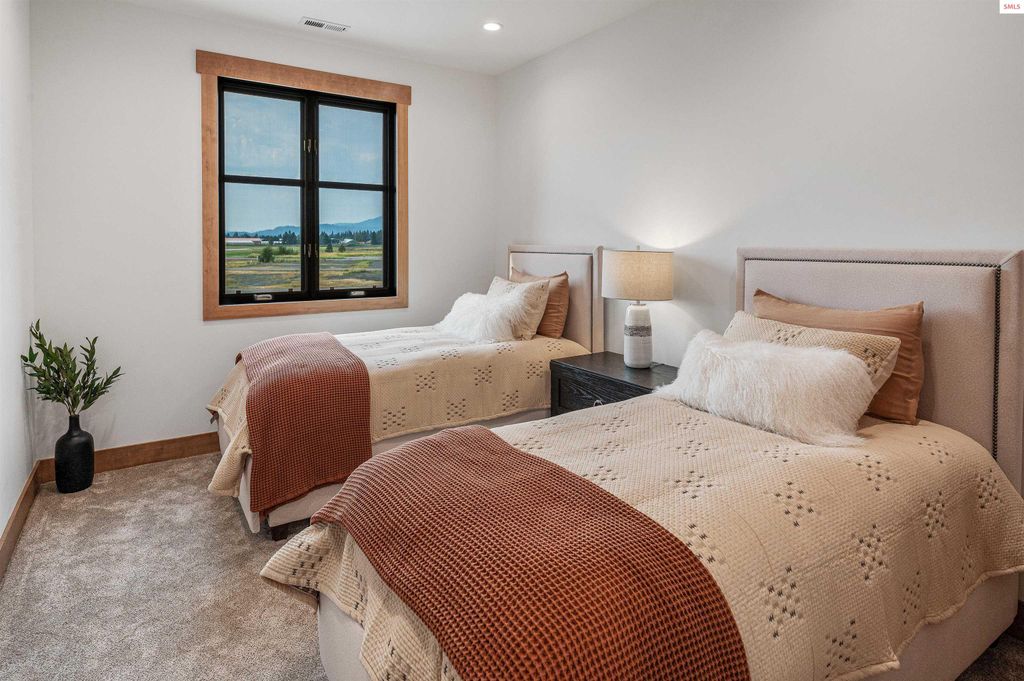 1208 Spitfire St, Sandpoint, ID 83864 photo 22