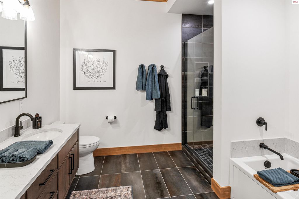 1208 Spitfire St, Sandpoint, ID 83864 photo 35