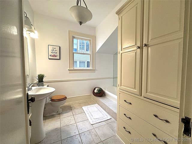 420 K Street SW, Ardmore, OK 73401