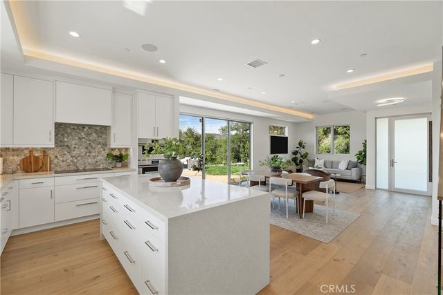 25638 Monte nido Drive, Calabasas, CA 91302
