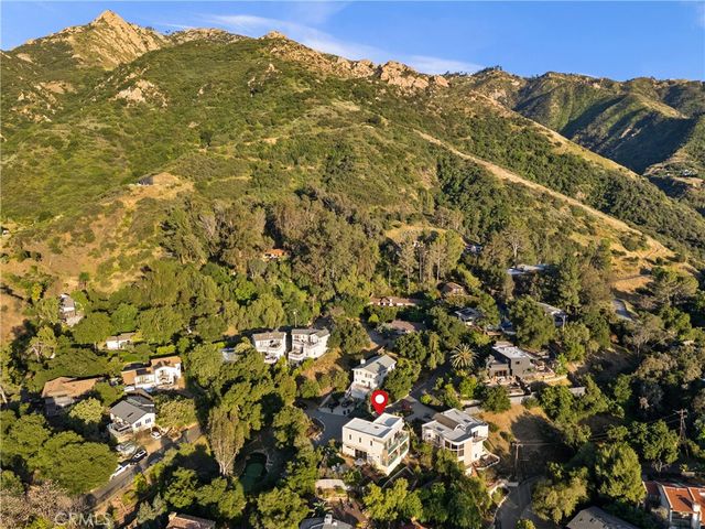 25638 Monte nido Drive, Calabasas, CA 91302