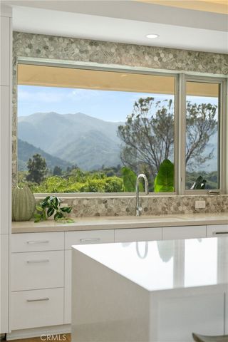 25638 Monte nido Drive, Calabasas, CA 91302