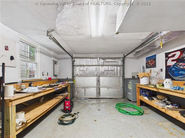 6608 MacCorkle Avenue Se, Charleston, WV 25304