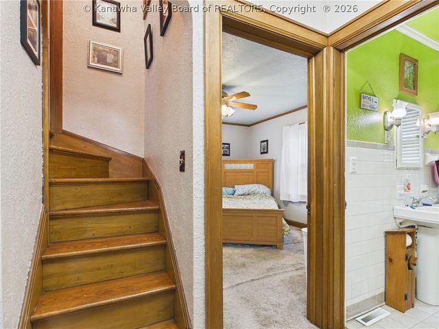 6608 MacCorkle Avenue Se, Charleston, WV 25304