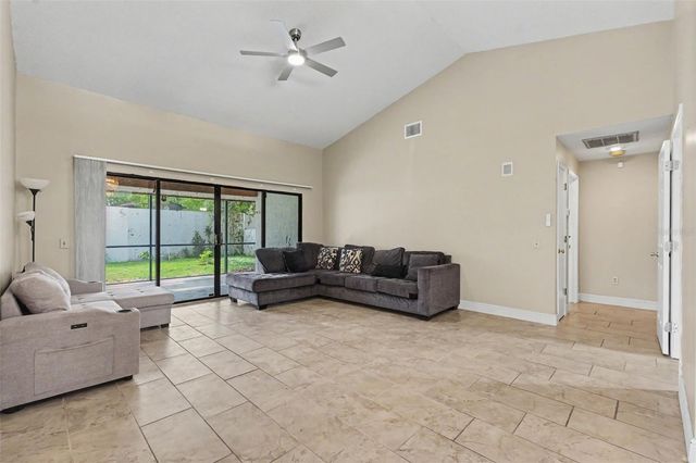 11502 ROBLES DEL RIO PLACE, Temple Terrace, FL 33617