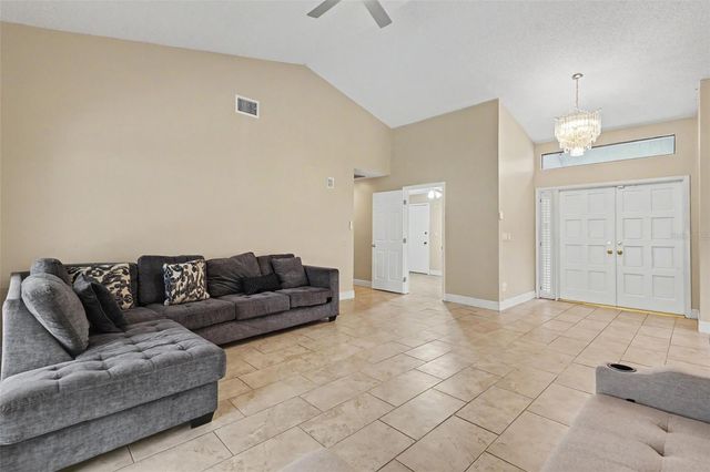 11502 ROBLES DEL RIO PLACE, Temple Terrace, FL 33617