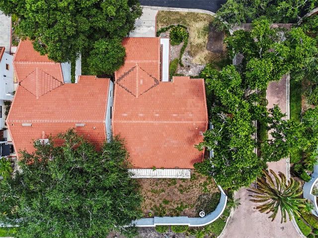 11502 ROBLES DEL RIO PLACE, Temple Terrace, FL 33617