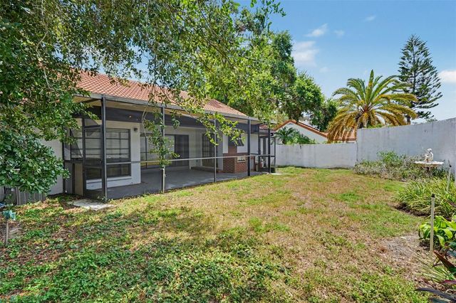 11502 ROBLES DEL RIO PLACE, Temple Terrace, FL 33617