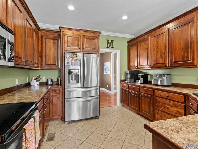 121 Basil Lane, Boaz, AL 35957