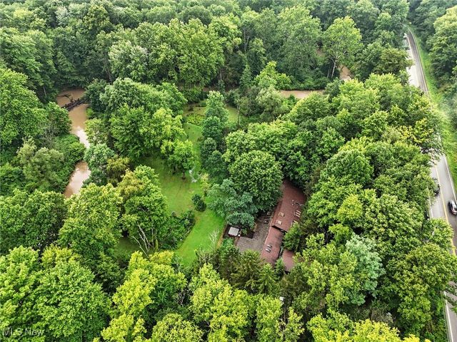 13610 Sperry Road, Novelty, OH 44072