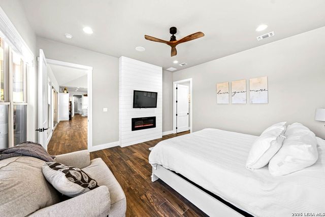 491 Stablewood Ln, Kerrville, TX 78028