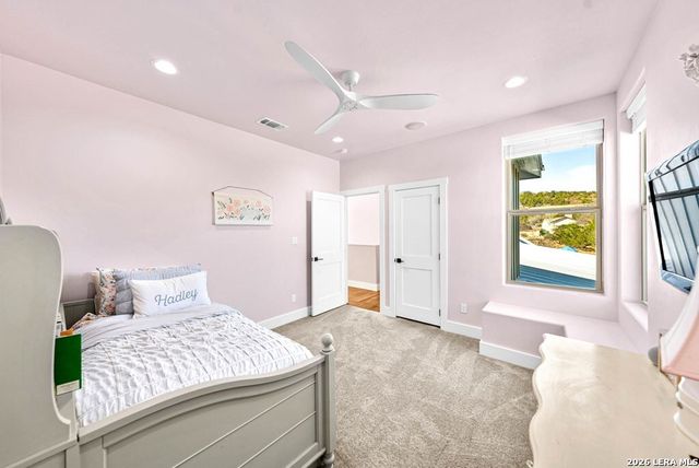 491 Stablewood Ln, Kerrville, TX 78028